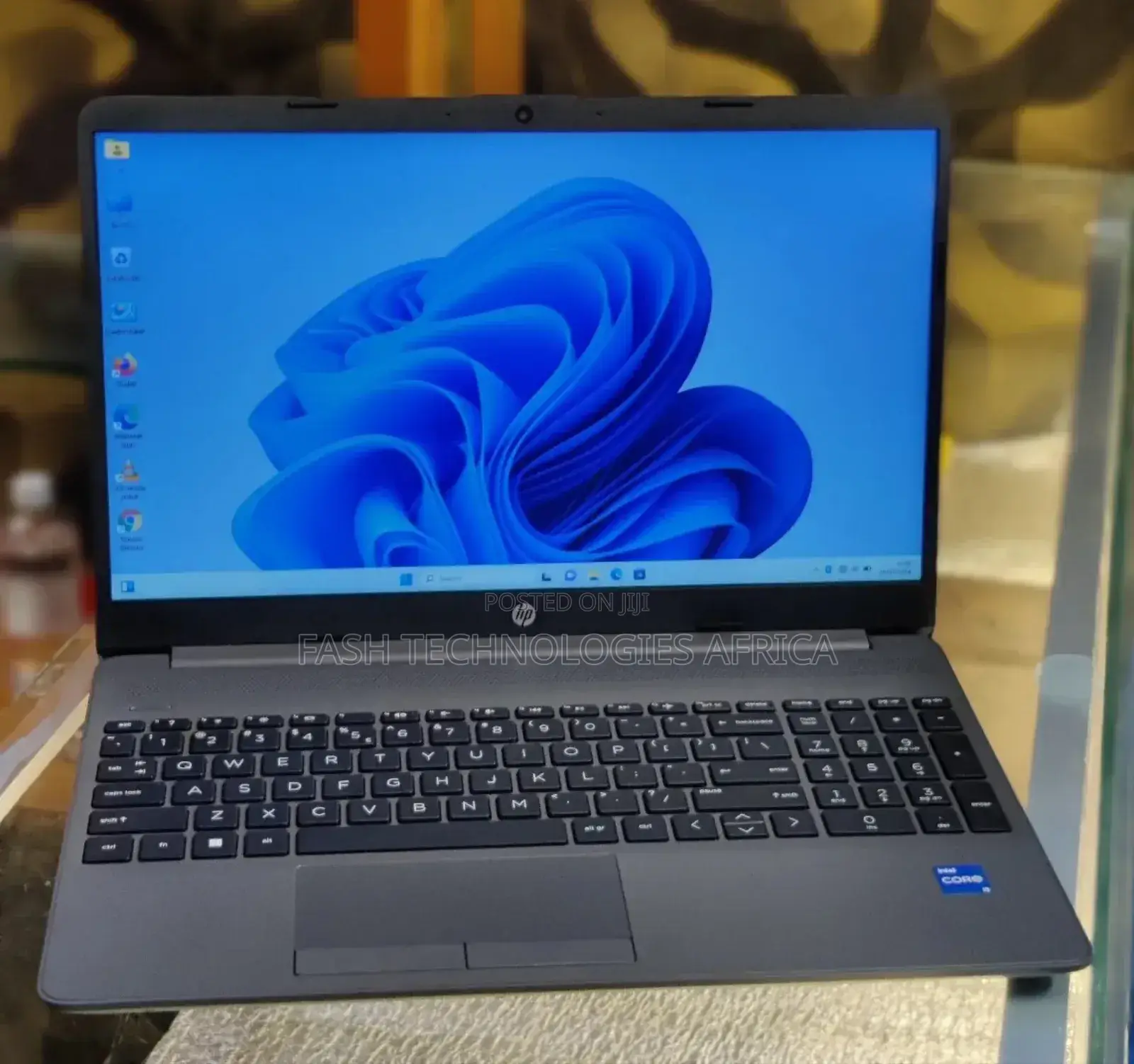 New Laptop HP 250 G10 16GB Intel Core I5 SSD 512GB
