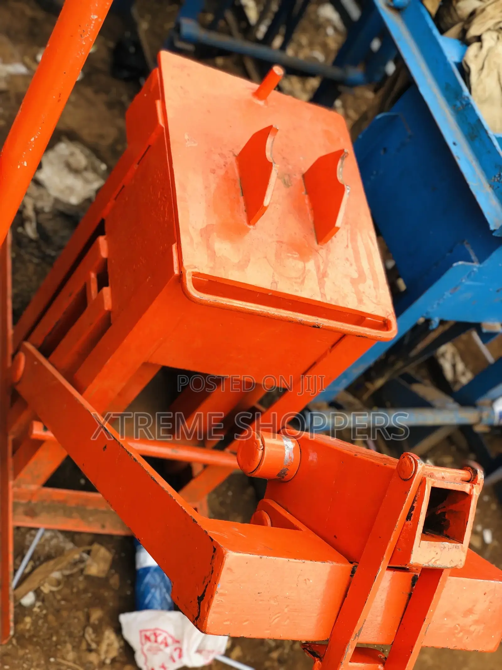 Double Interlock Machines 01
