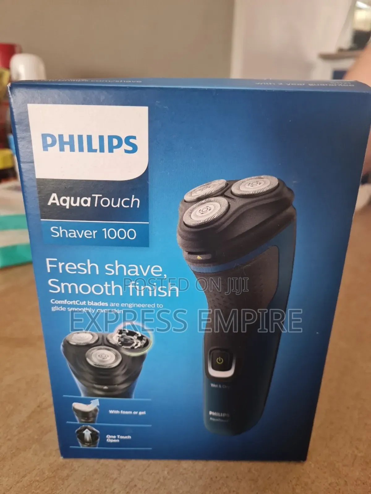 Phillips Aqua Touch Shaver 1000