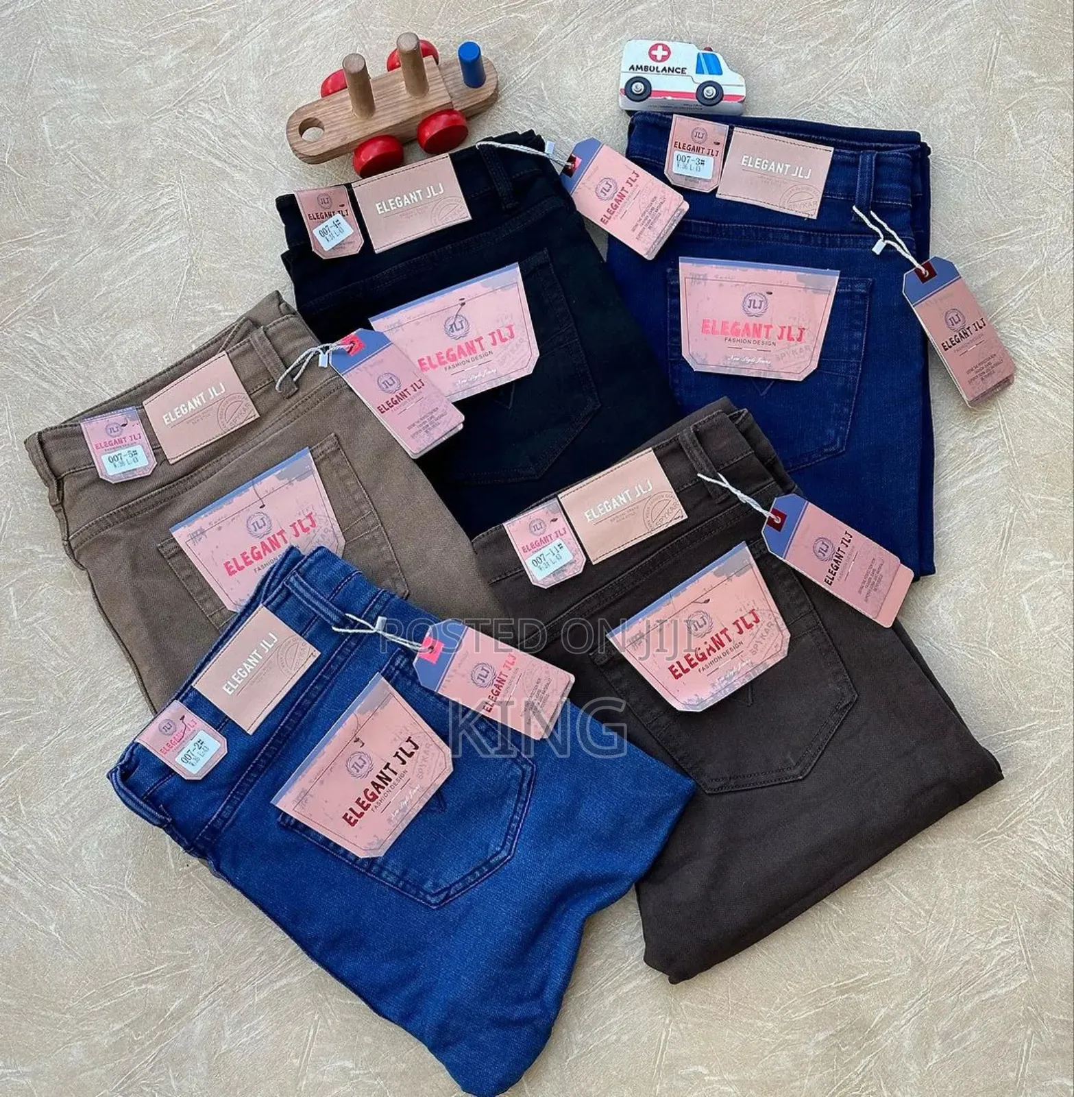 Plain Colour Jeans. Classy Men