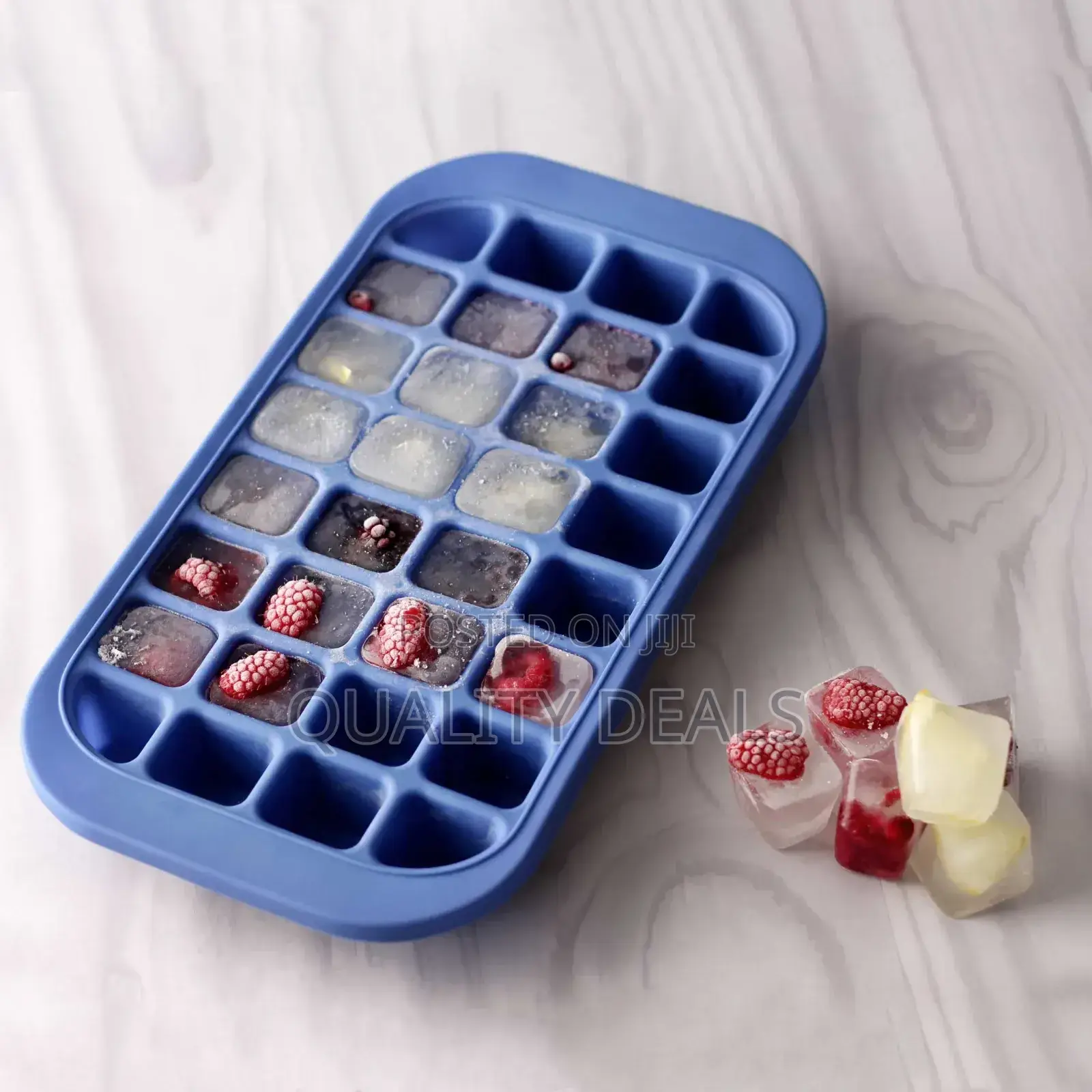 24pcs Plastic Ice Cube Tray