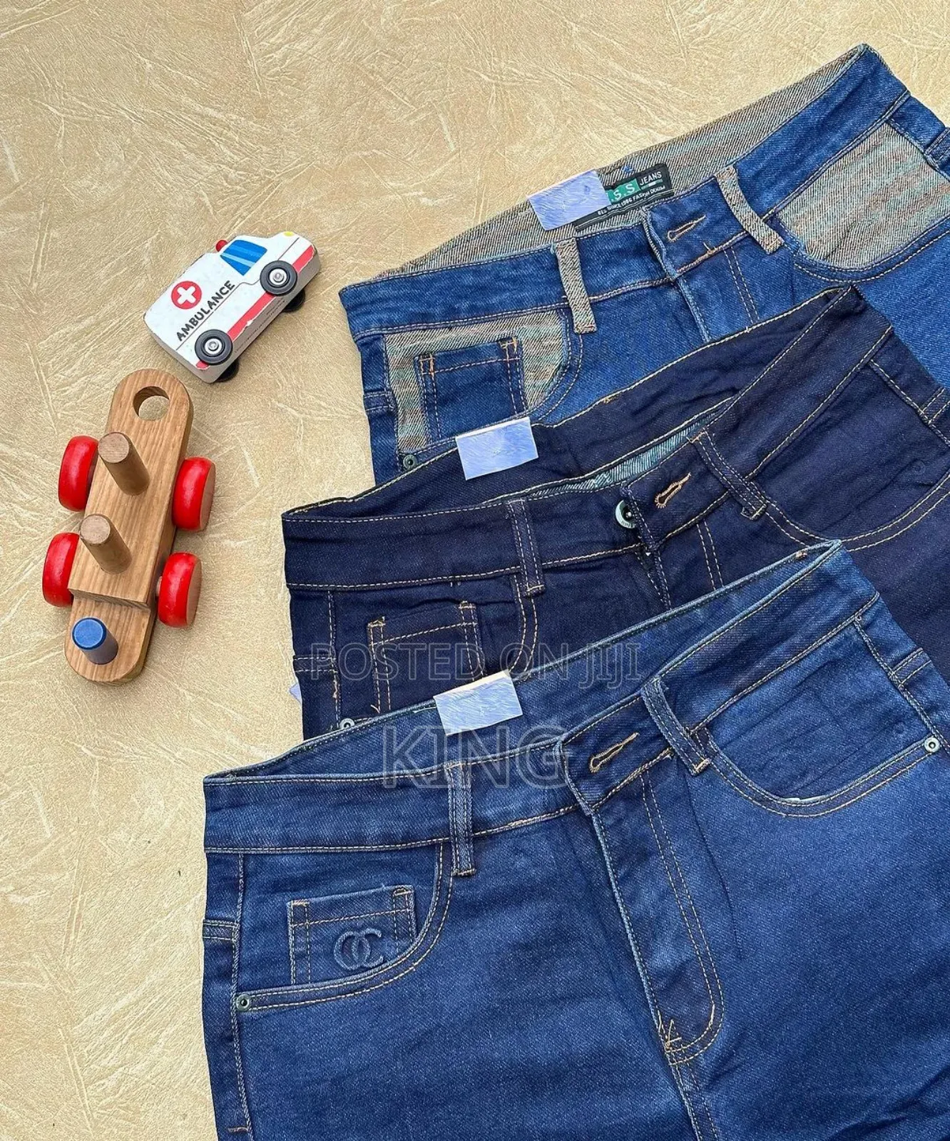 Temn Denim Shorts.