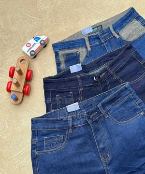 Temn Denim Shorts.