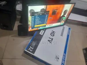 Samsung 32 Inch Led Frat Screen Smart TV