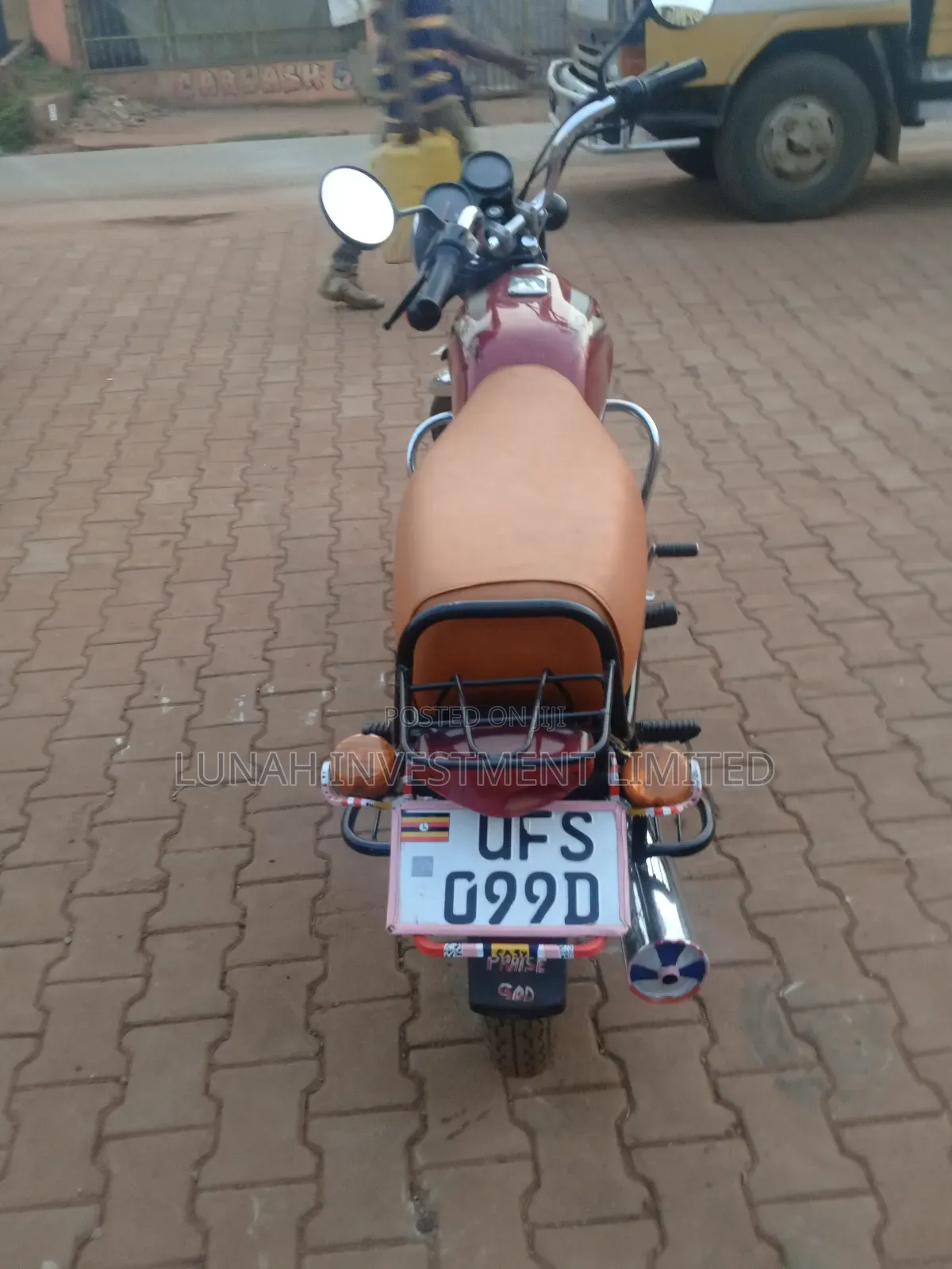 Bajaj Boxer 2023 Red
