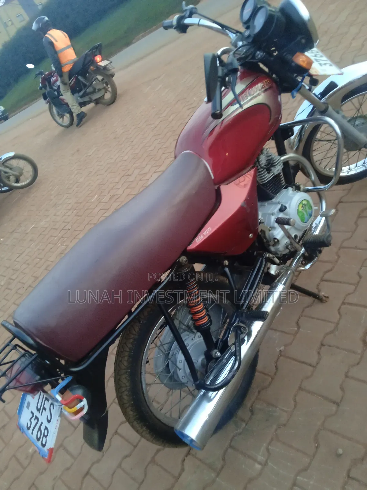 Bajaj Boxer 2023 Red