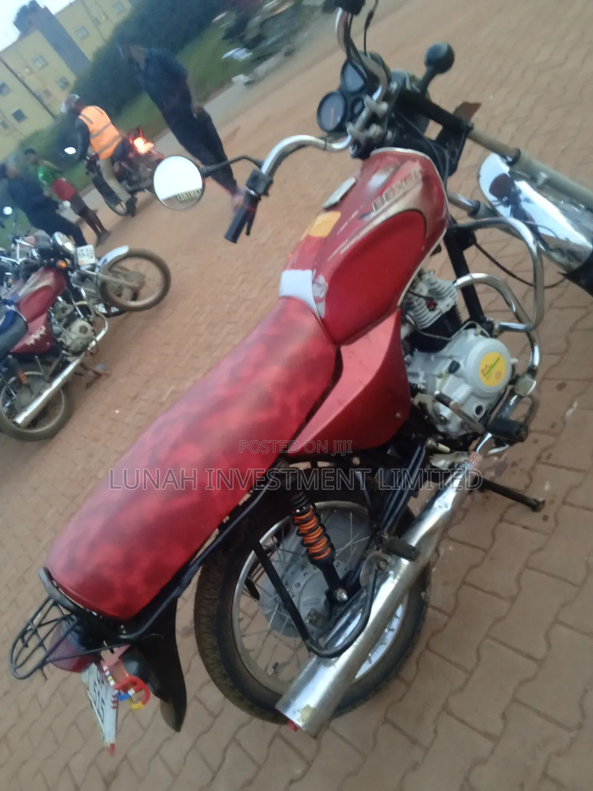 Bajaj Boxer 2023 Red