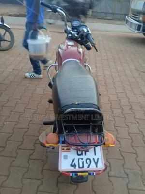Bajaj Boxer 125 2023 Red