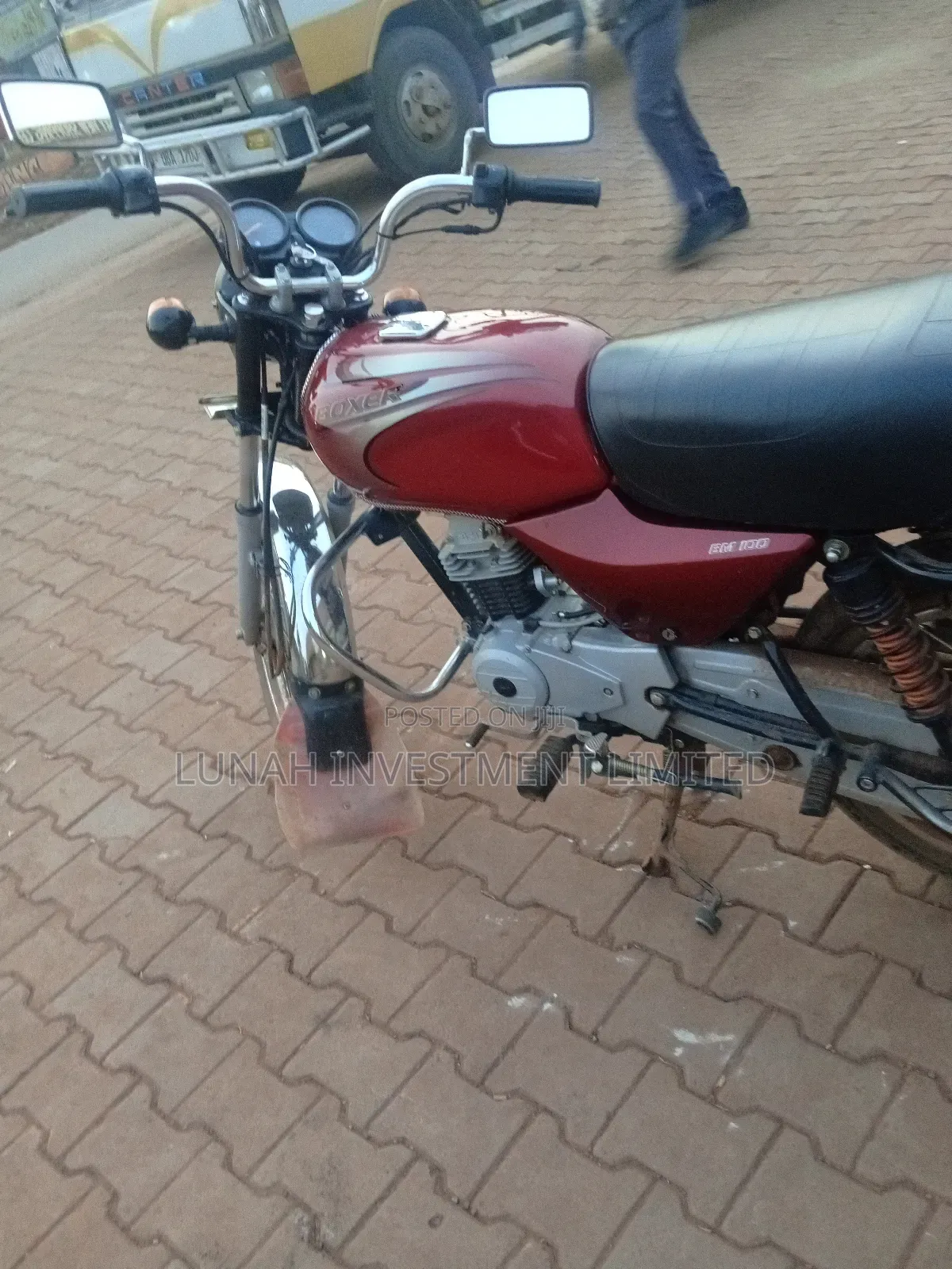 Bajaj Boxer 2023 Red