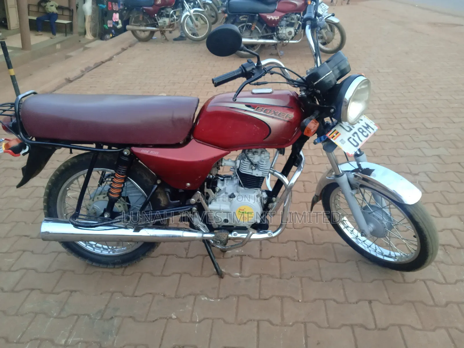Bajaj Boxer BM100ES 2023 Red