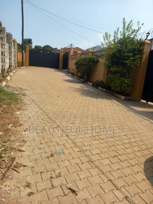 Furnished 4bdrm House in Kirinya Bweyogerere, Kira for sale