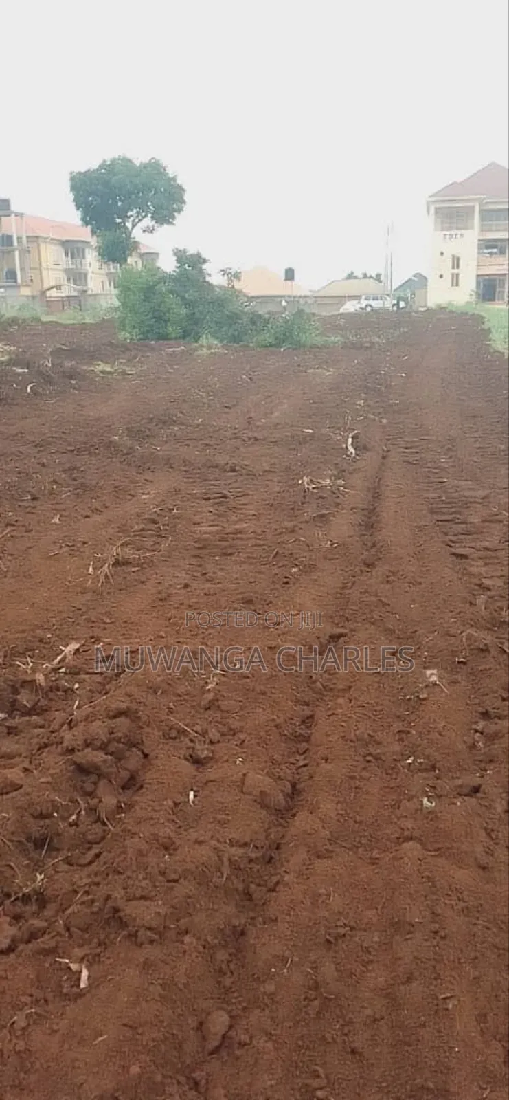Plot's for Sale in Busiika