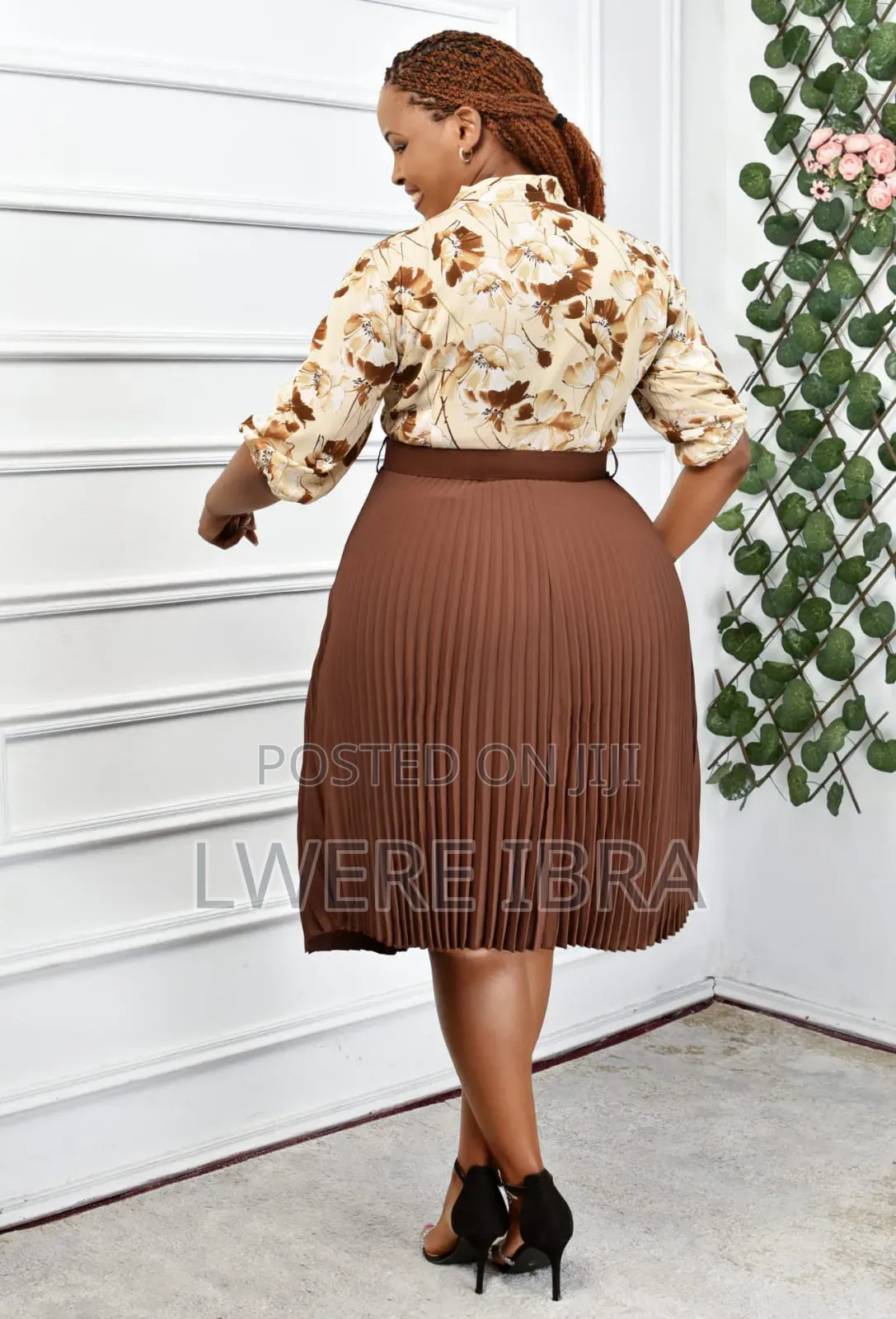 Classic Trending Round Dresses