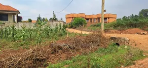 100by100ft Plot for Sale in Bulindo