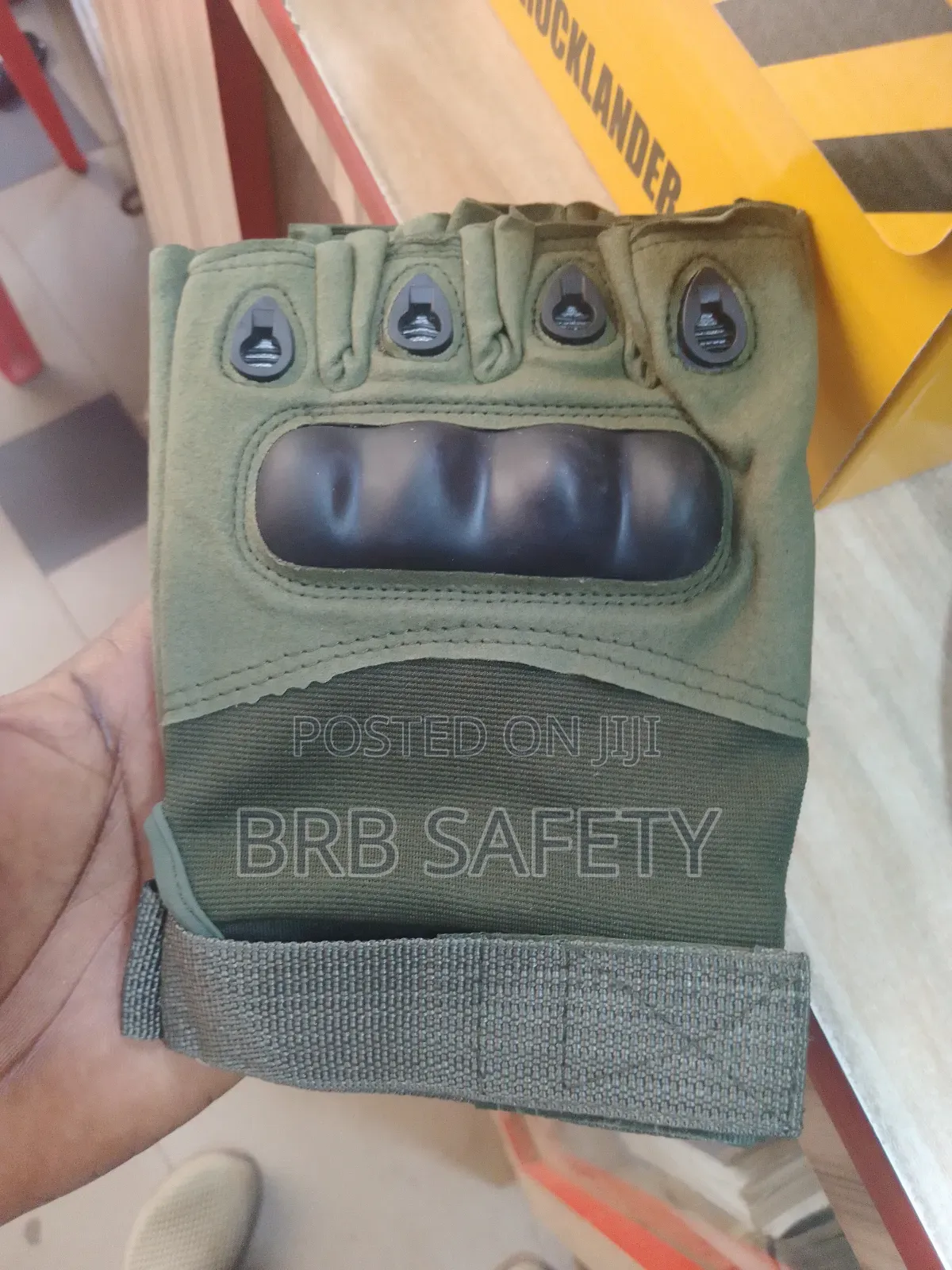 Half Finger Riding Gloves.