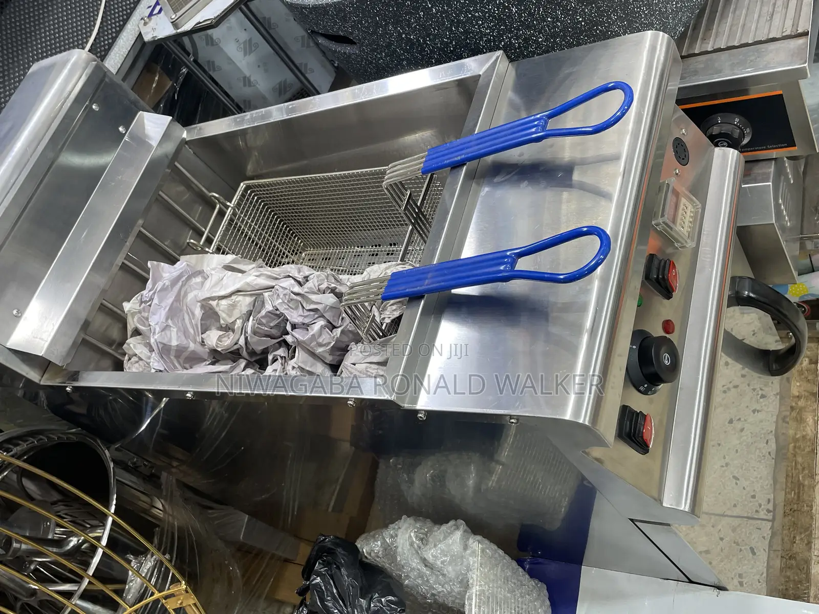 30L Standalone Commercial Electric Deepfryer With a Store