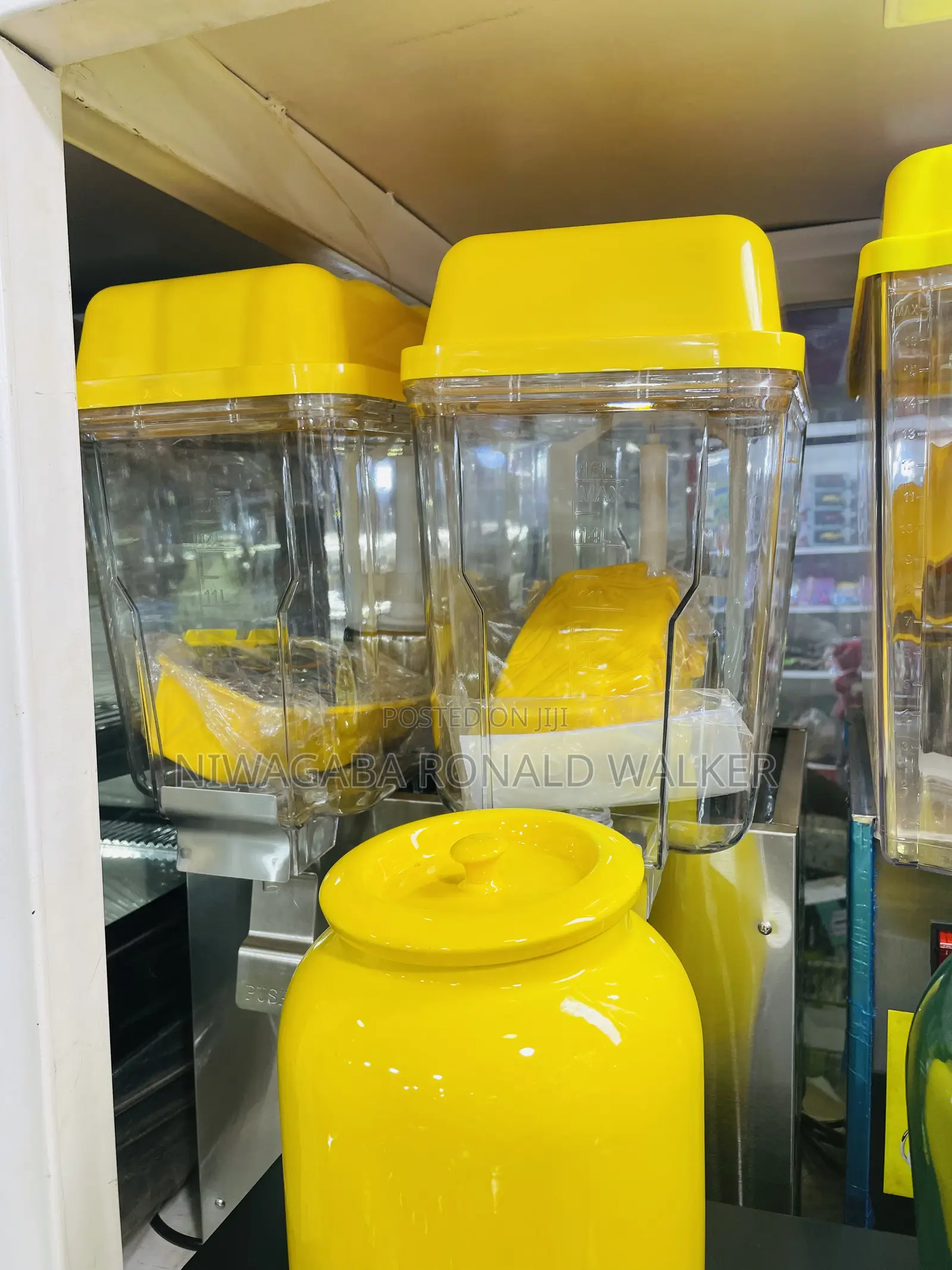 32L Double Juice Dispenser With a Cooling System