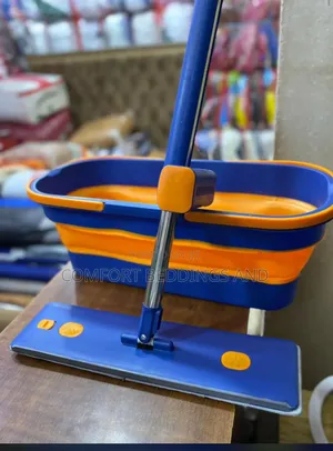 Microfiber Spray Mop With Bucket