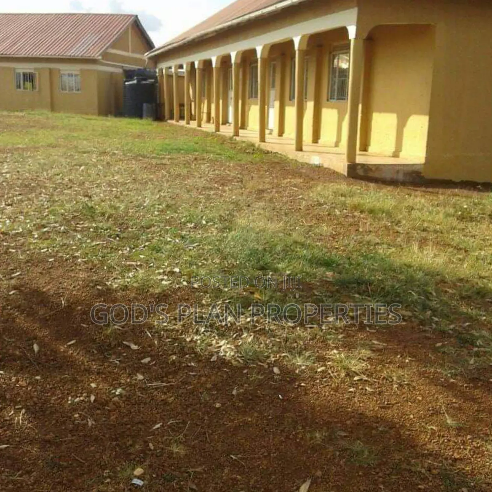 Very Nice Primary School Forced Sale in Jinja Kitgoma Titled
