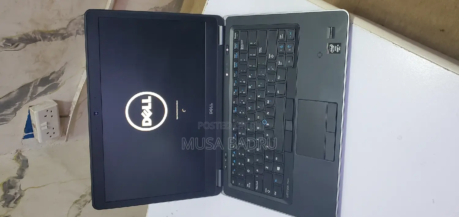 New Laptop Dell Latitude 7440 8GB Intel Core I5 HDD+SSD 500GB