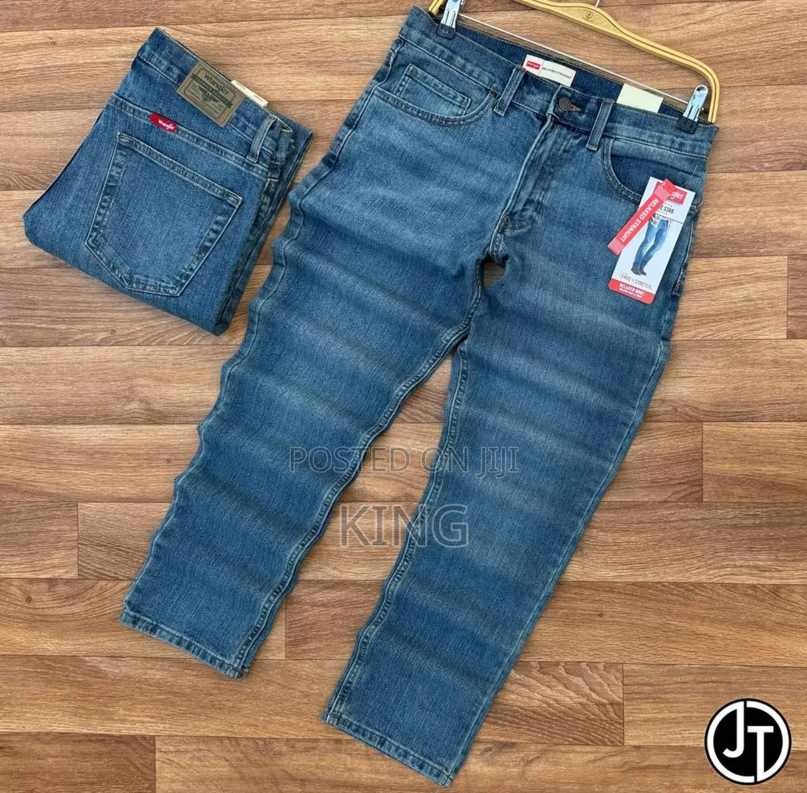 Duv Jeans.