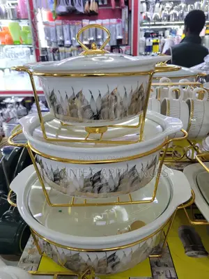 Round Unique Dinning Serving Dishes Aset of 3pics