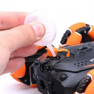 SYRCAR 5 Wheels RC Stunt Car With Lights and Water Spray