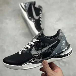 Original Black/White Nike Kobe 8 Basketball Shoes