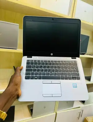Laptop HP EliteBook 840 G3 8GB Intel Core I5 HDD+SSD 500GB