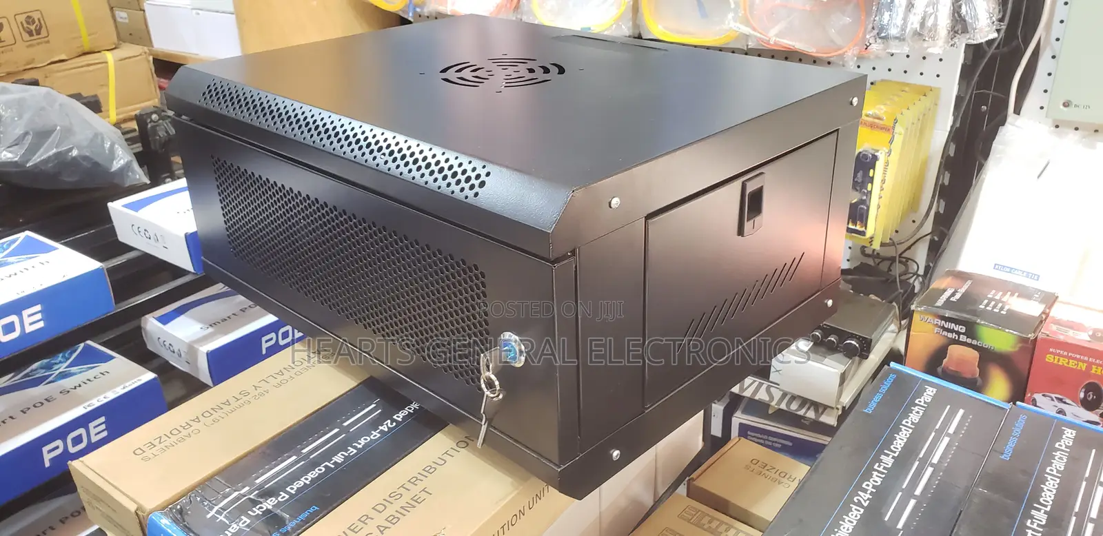 4U Rack Cabinet ( 530x240x400 )