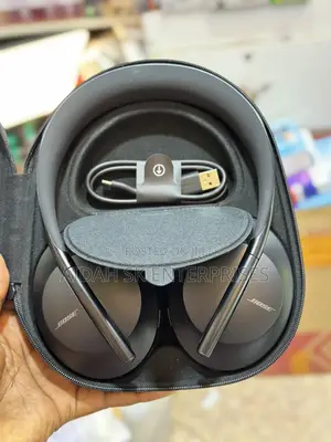 Bose Headphones 700, Noise Cancelling Bluetooth
