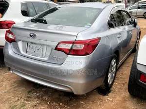 Subaru Legacy 2015 Silver