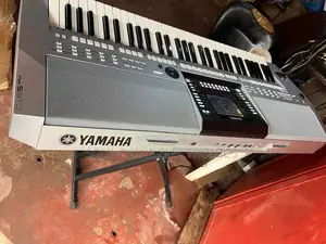 Yamaha Keyboard PSR S910