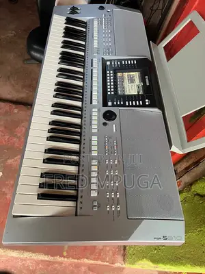 Yamaha Keyboard PSR S910