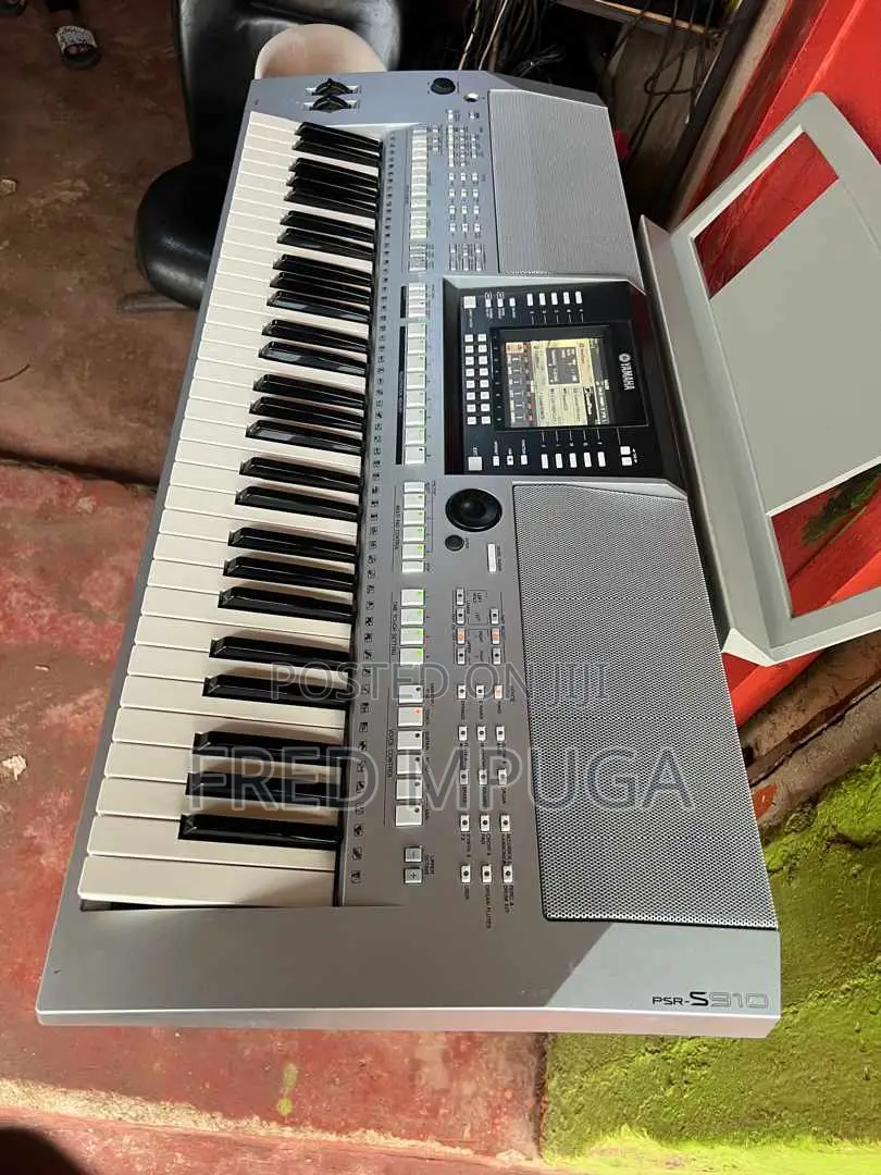 Yamaha Keyboard PSR S910