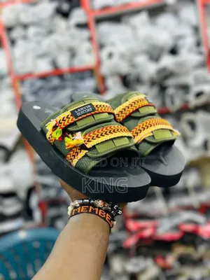 Qex Slide Sandals