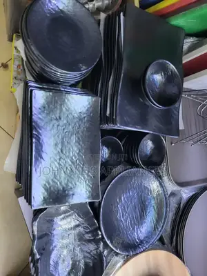 Multifunctional Heavy Duty Black Melamine Dinner Sets 36pics
