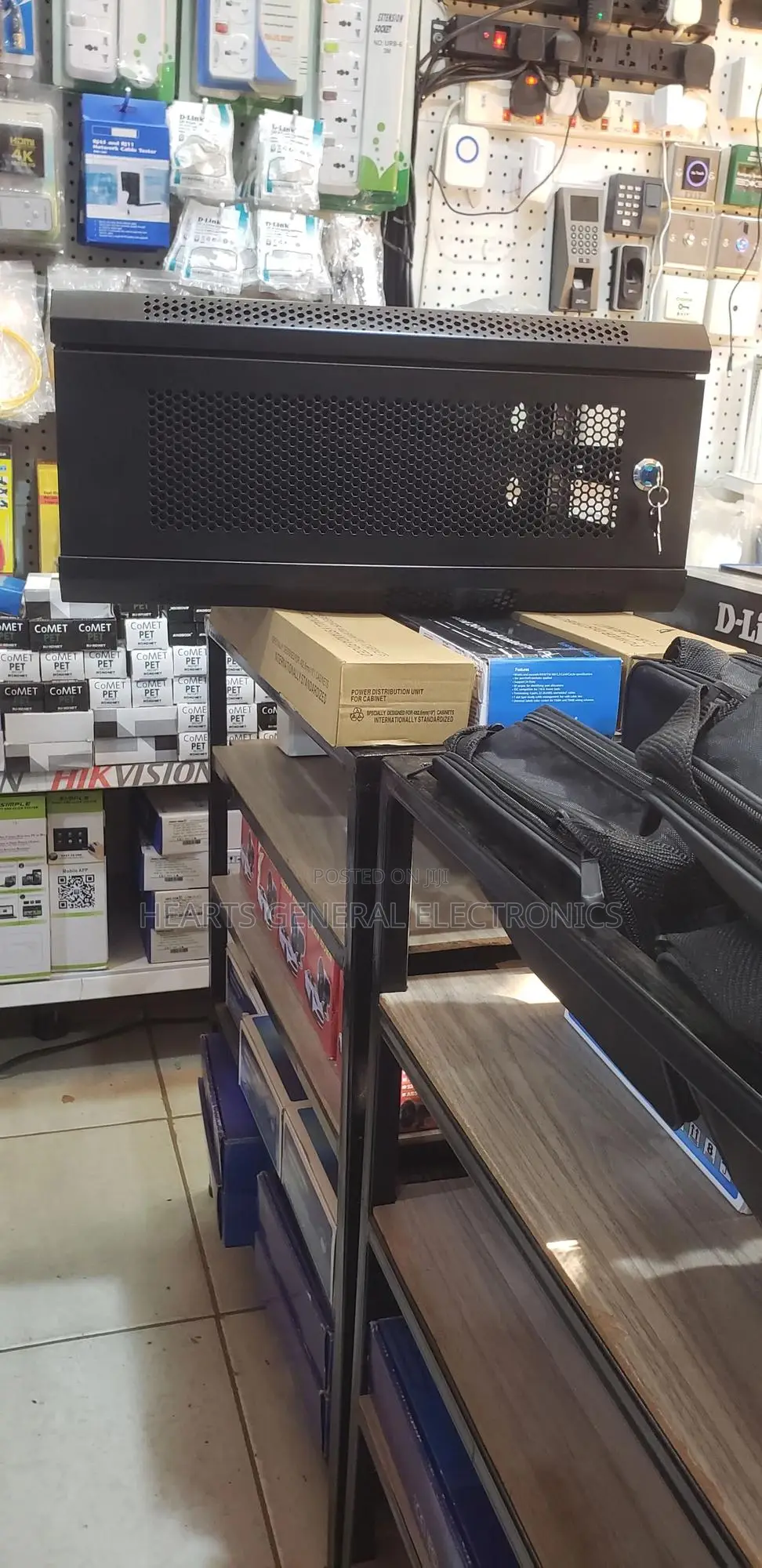 4U Rack Cabinet ( 530x240x400 )