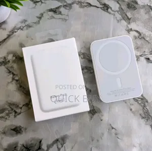 Super Fast Magsafe Wireless Battery Pack - High Quality