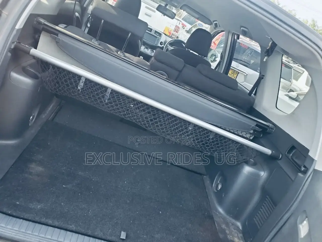 Toyota Vanguard 2012 Black