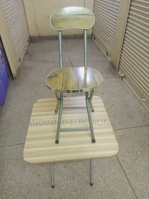 Foldable Reading Table With Chairs