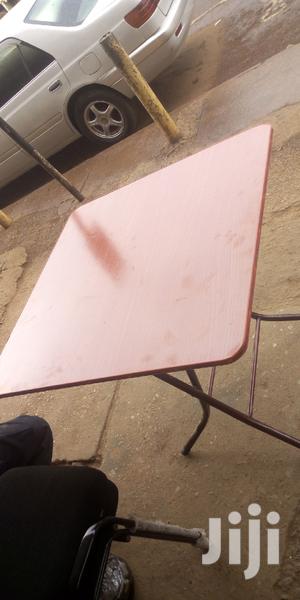 Squared Reading Table Foldable