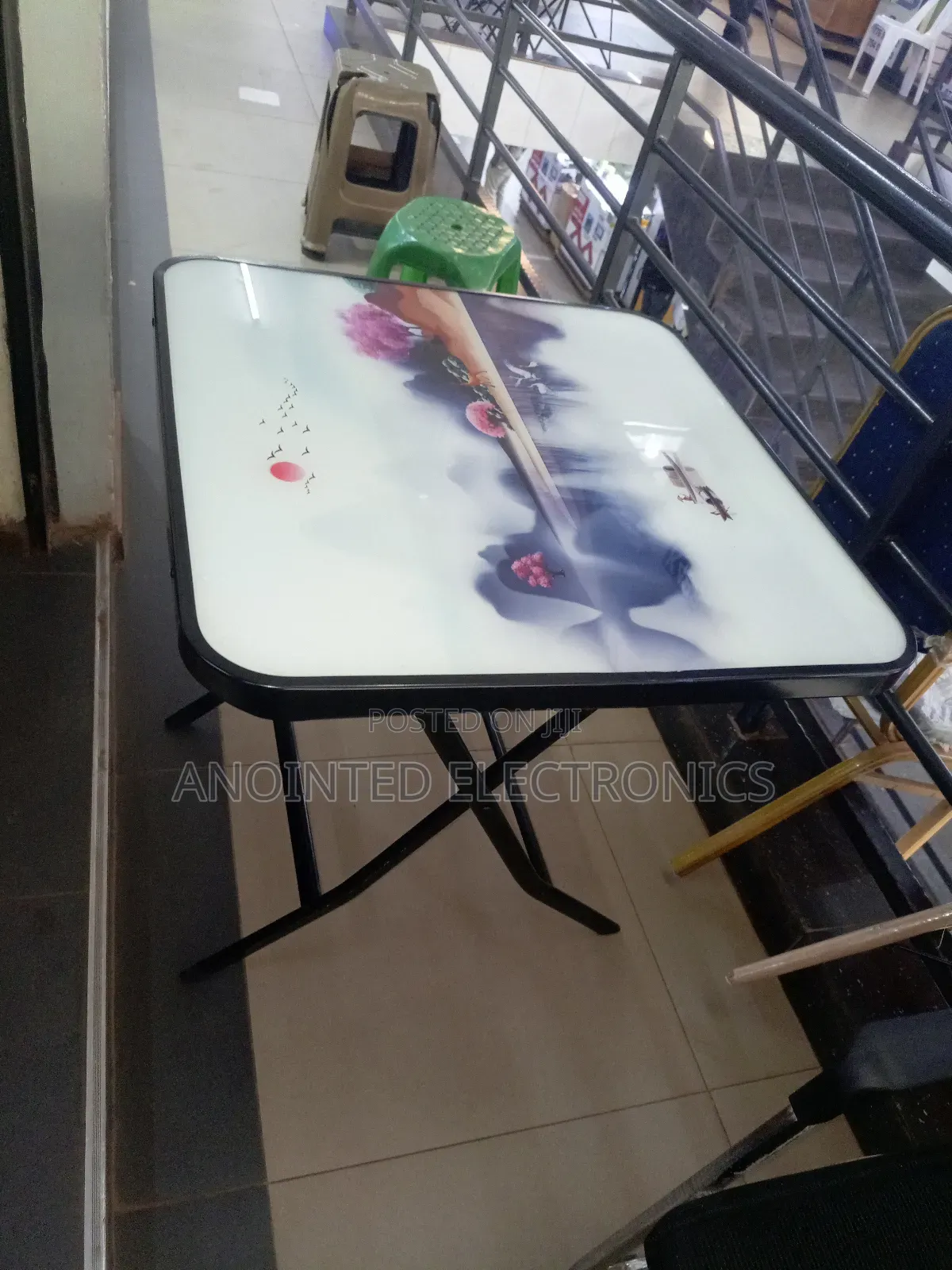 Foldable Glass Table