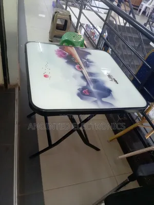 Foldable Glass Table