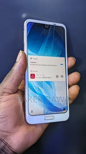 Sharp Aquos R2 64 GB White
