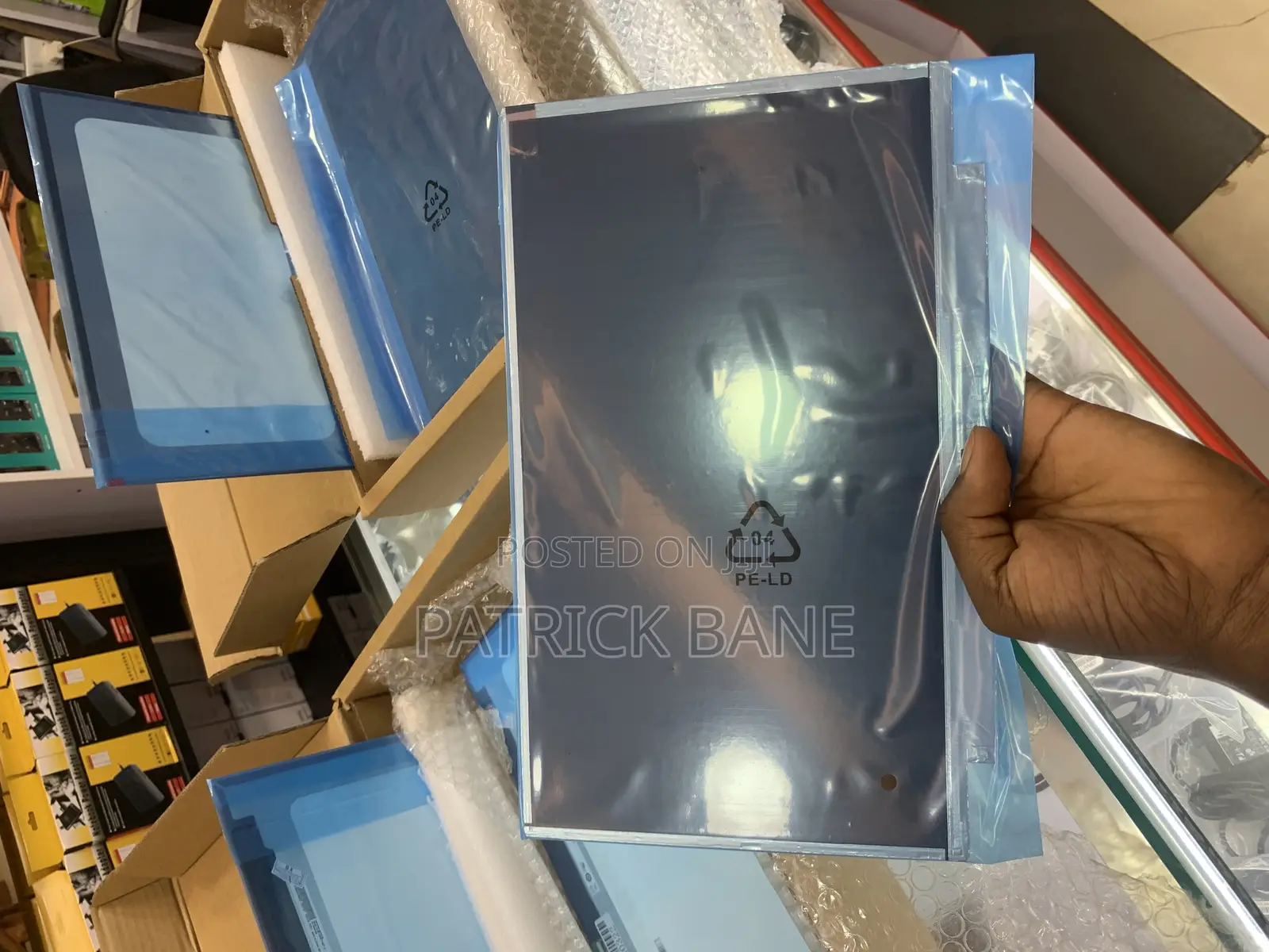 Laptop Screens