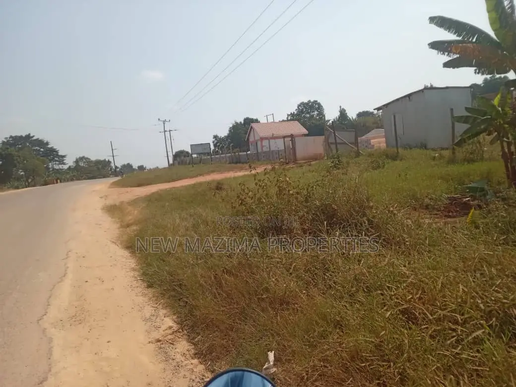 Very Commercial 4 Acres Measuring Directly on Tarmac Onsale