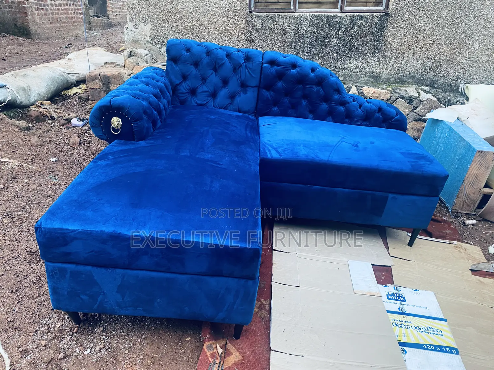Portable Chesterfeild Sofa