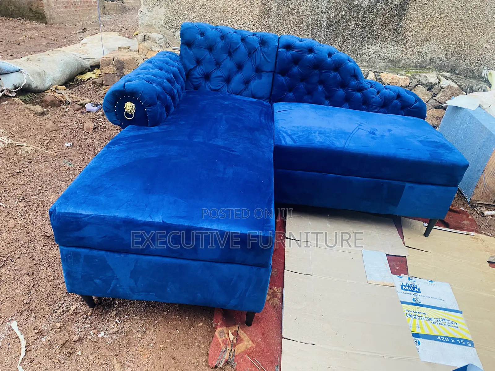 Portable Chesterfeild Sofa