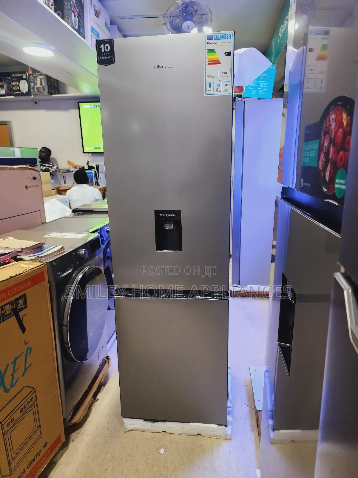 341ltrs Hisense Double Refrigerator With a Dispenser